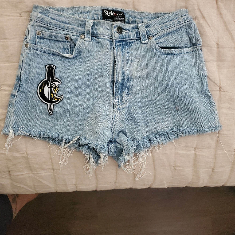 Raw hem denim shorts
